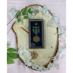 Vintage U.S. Army Commendation Merit Medal With Ribbon & Box Military